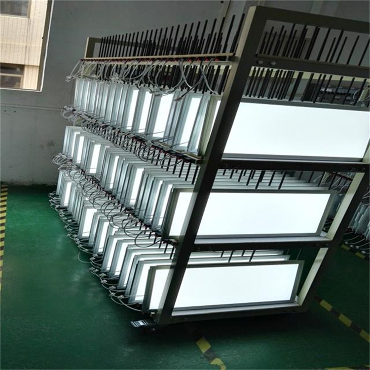 5. 30x120 LED-Slim-Panel