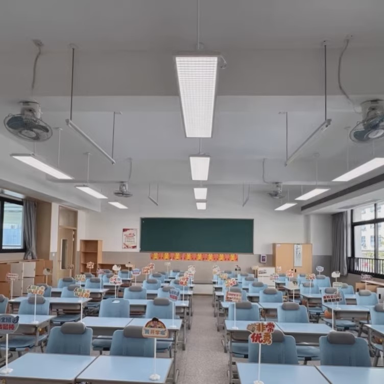 10. anti-glare led classroom light