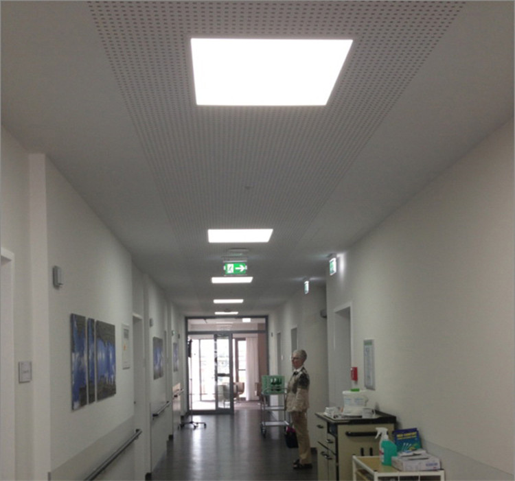 8. panel led slim